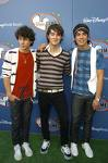 Jonas Brothers - a2.bmp