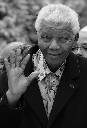  Nelson Mandela - 0002NPS9MK2HDDPH-C102.jpg