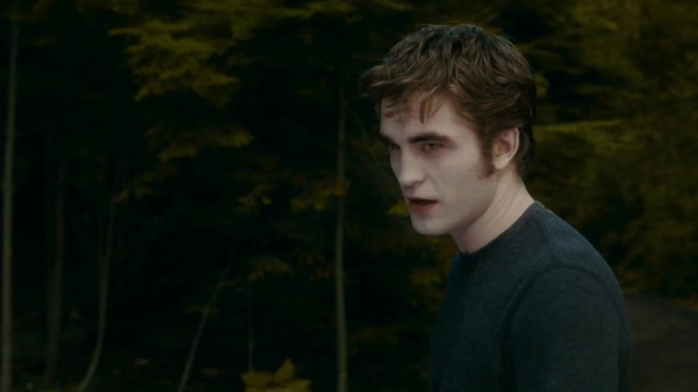 Edward Cullen - Twilight-EclipseClip-FightTraining6.jpg