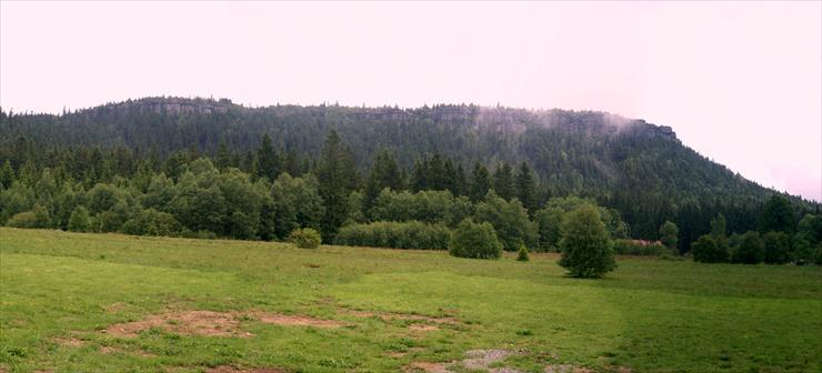 Rezerwat Szczeliniec - panorama Karłow.60cJPG.JPG