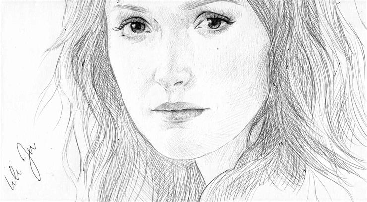 RENESMEE CULLEN - Renesmee_Cullen_at_18_by_Merwild.jpg