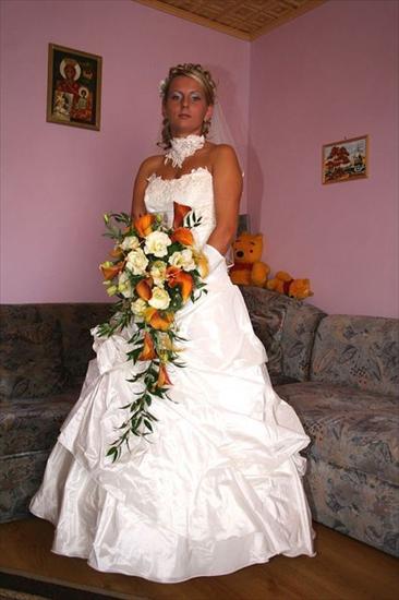 Ślubne suknie - bukietol41.jpg
