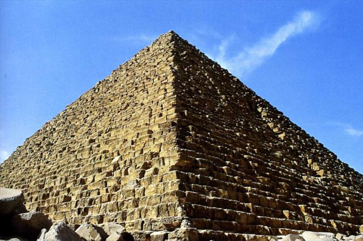 Egypte Antique - Pyramide de Khoufou  Giza, Egypte Antique.jpg