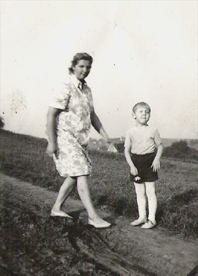 Album fotograficzny rodziny Pilch z Goleszowa lata 30-40-50-60-70-te - Image00289.jpg