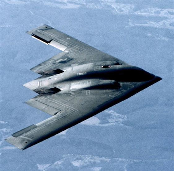 Tapety samolotów bojowych - 613px-USAF_B-2_Spirit.jpg