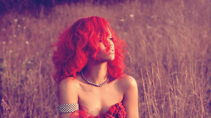 Rihanna - rihanna_loud_promo_1600x900.jpg