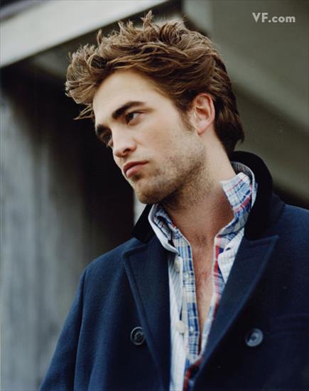 Robert Pattinson - mq027.jpg
