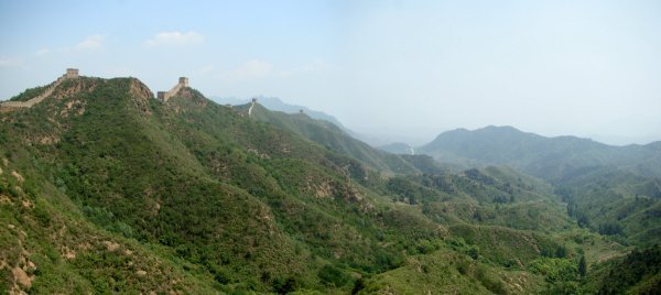 wielki Mur - 2562851-The-Great-Wall-of-China-at-Simatai-0.jpg