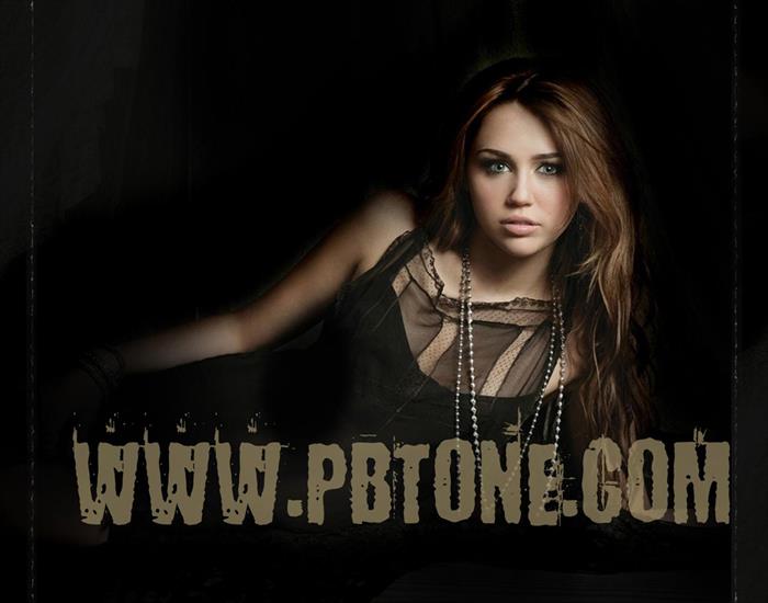 Miley Cyrus - Cant Be Tamed 2010  Full Album - miley_cyrus_cant_be_tamed_2010_retail_cd-inlay.jpg