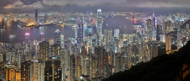 Miasta - Hong_Kong_Night_Skyline.jpg