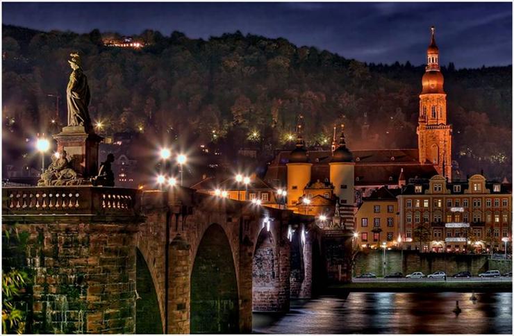  miasta w nocy - Heidelberg.jpg