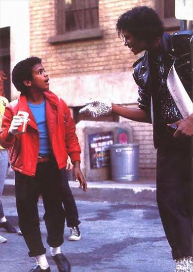 3.Off The Wall Era - pepsi.jpg