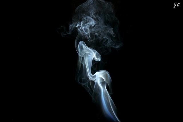 Dymek z papierosa - Image000731.jpg