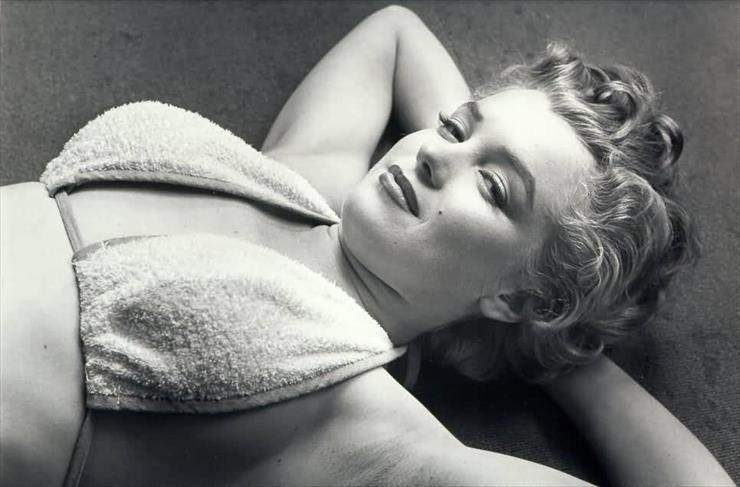1000 Marilyn Monroe Pictures - 100.jpg