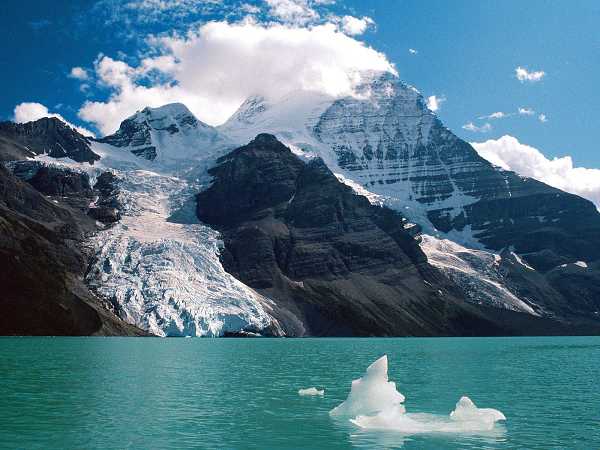 Kanada - Mount Robson and Berg Lake, Canadian Rockies2.jpg