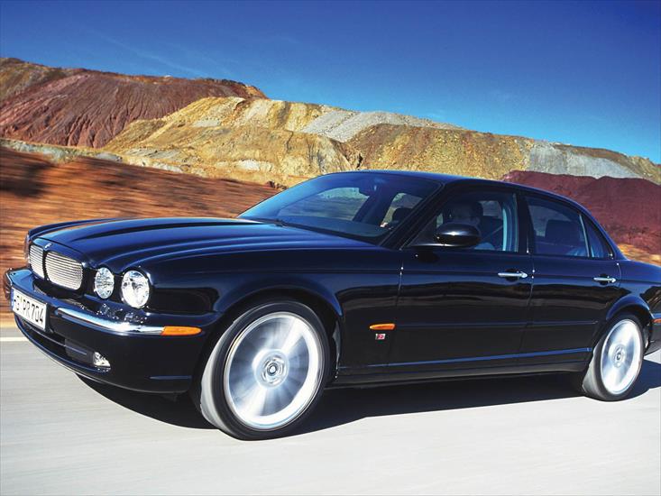 200 Amazing Jaguar Cars Wallpapers 1600 X 1200 - 96.jpg