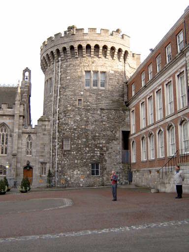 Irlandia - zamek Dublin.jpg